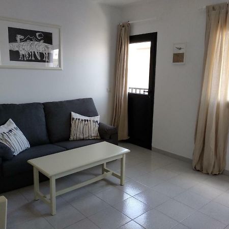 Apartamento Malvasia Vv Arrecife  Exteriör bild